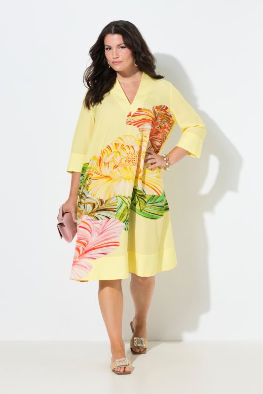 Рокля от лиосел с цветя