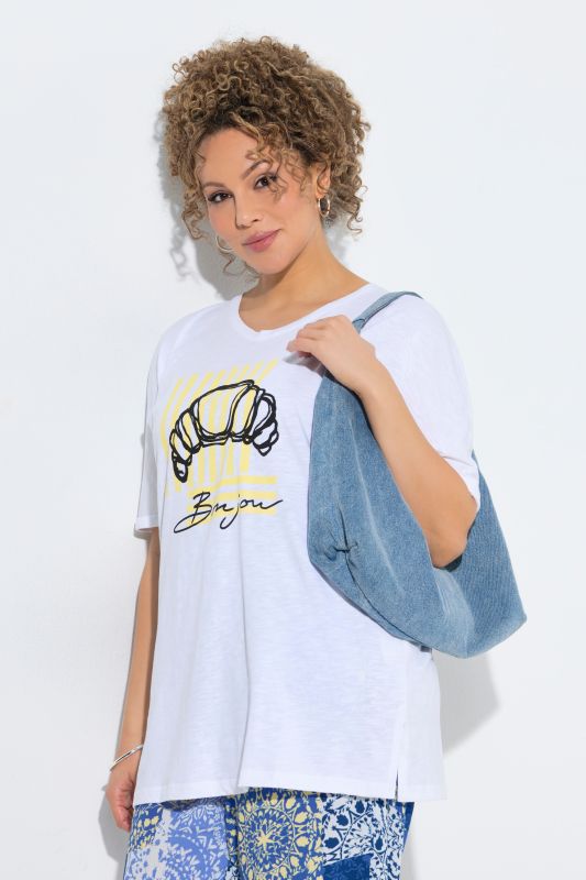 Croissant Short Sleeve Graphic Tee