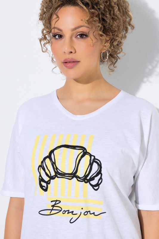 Croissant Short Sleeve Graphic Tee