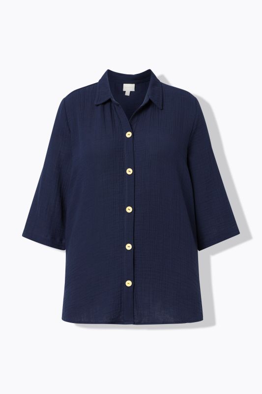 Риза от муселин с контрастни копчета