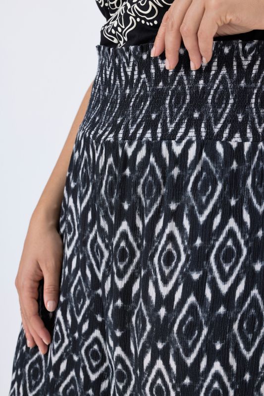 Geometric Diamond Print Elastic Waist Pants