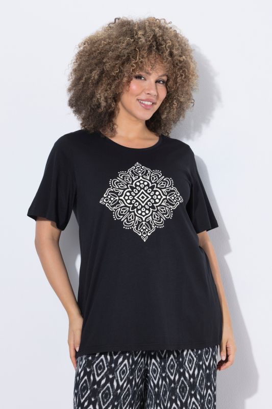 Square Mandala Modal Blend Graphic Tee
