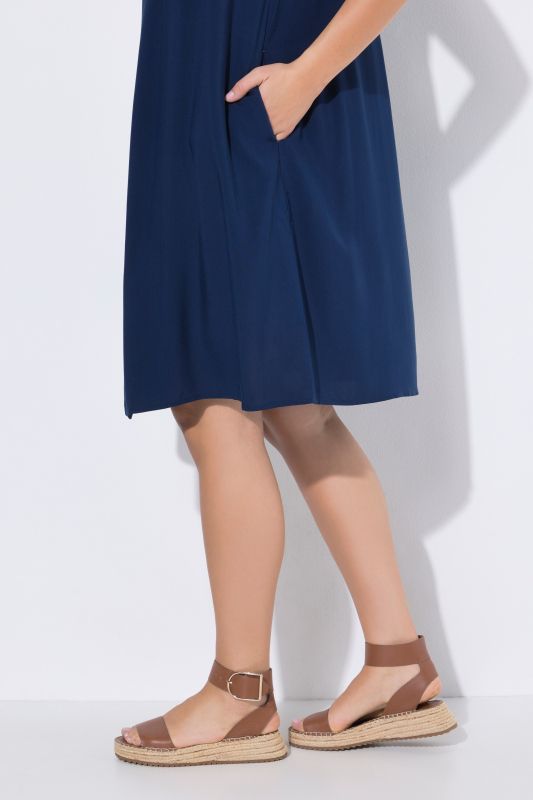 Рокля с А - линия