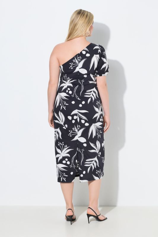 Рокля с монохромен флорален принт