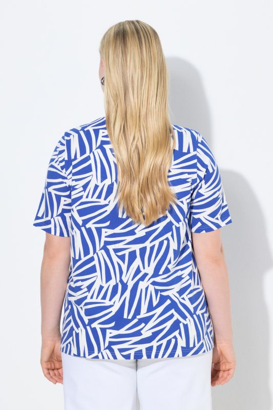 Тениска с абстрактен принт