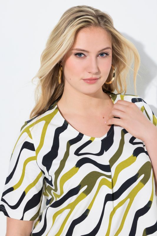 Wave Print Short Sleeve Tee