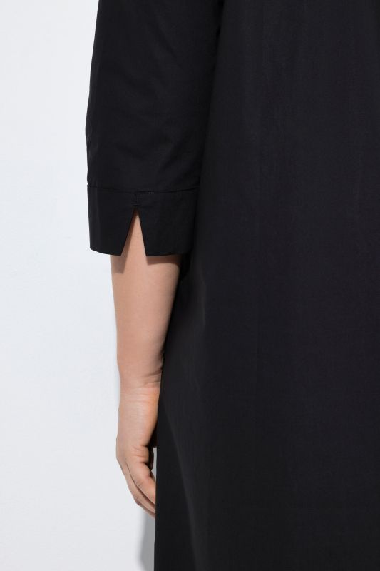 Рокля от памучна материя с яка