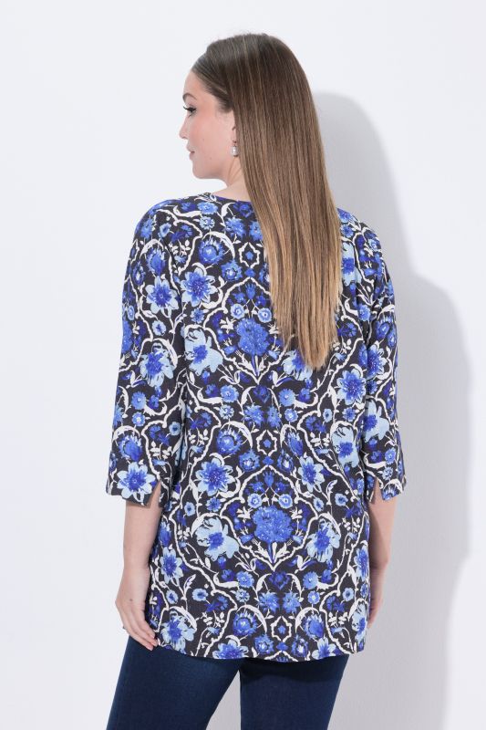 Блуза ленена с флорален акцент