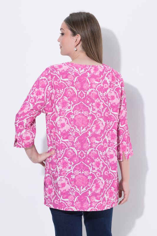 Блуза ленена с флорален акцент