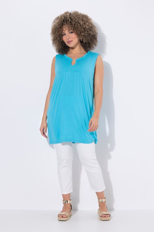 Потник с акцент на деколтето