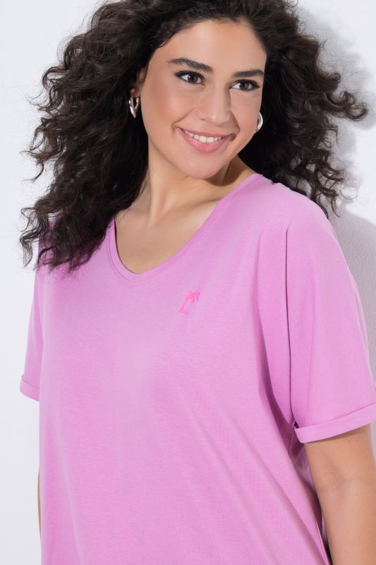 Тениска с принт на палма на гърба