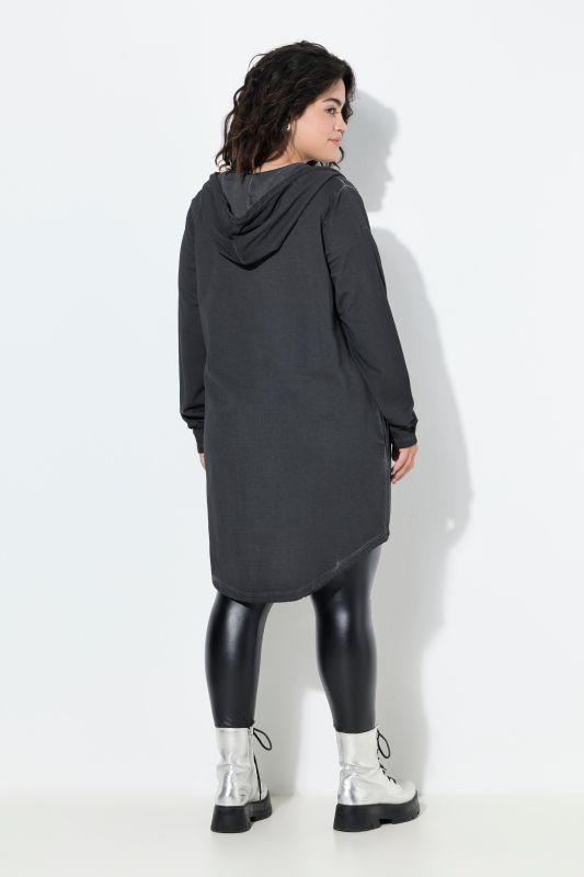 Рокля с графичен тропически принт