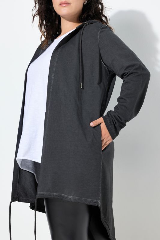 Рокля с графичен тропически принт