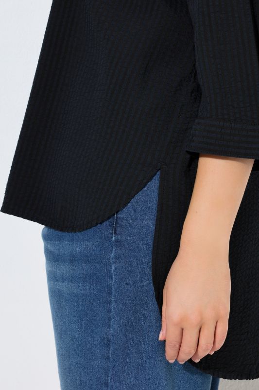 Embroidered 3/4 Sleeve Seersucker Blouse