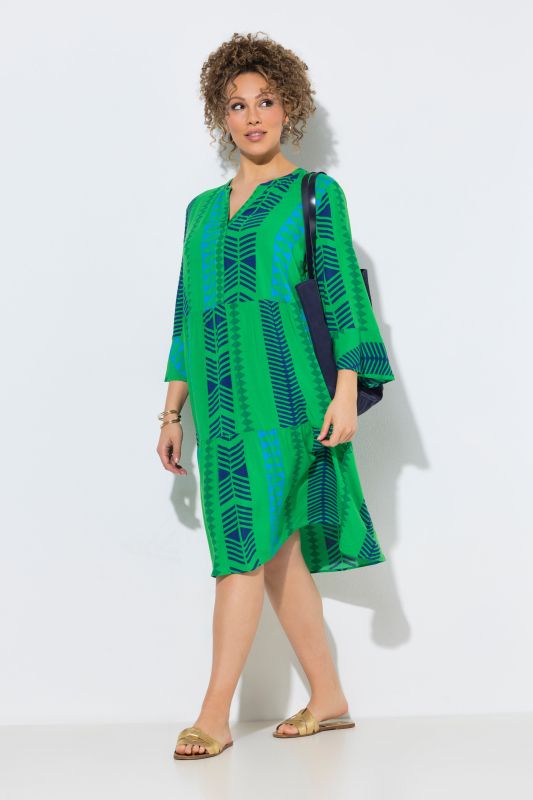 Graphic Striped 3/4 Sleeve Dress