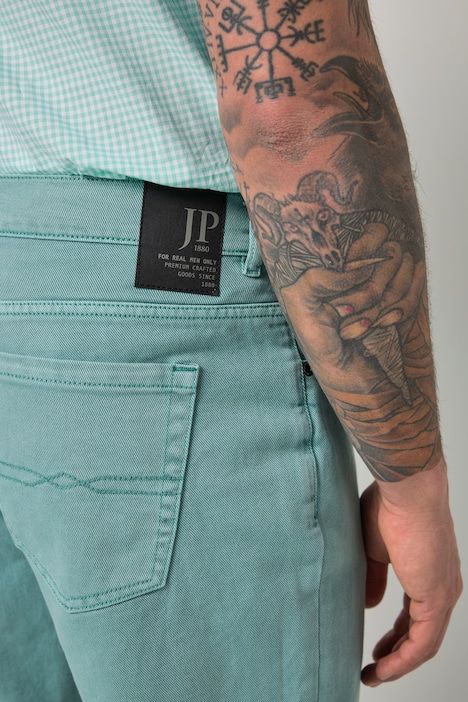Colour jeans