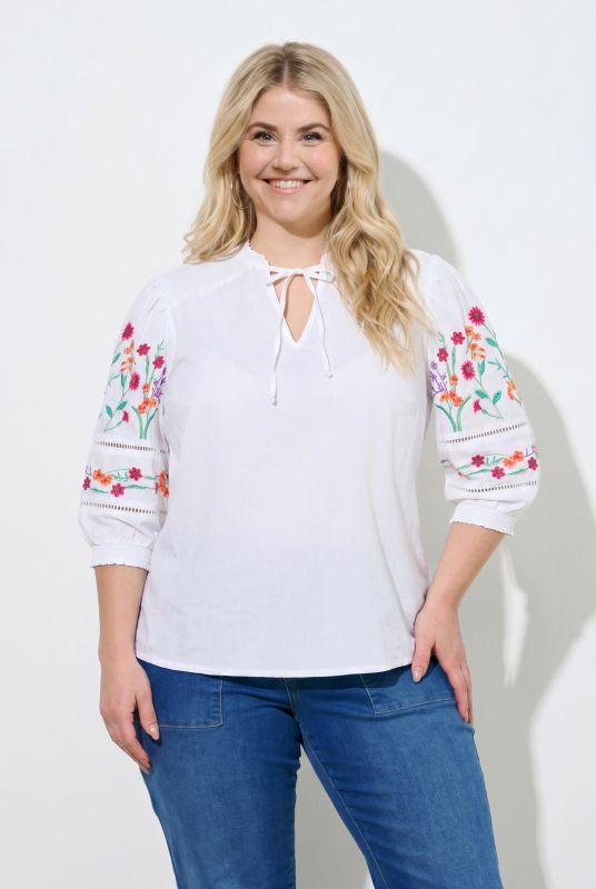 Floral Embroidered Blouse