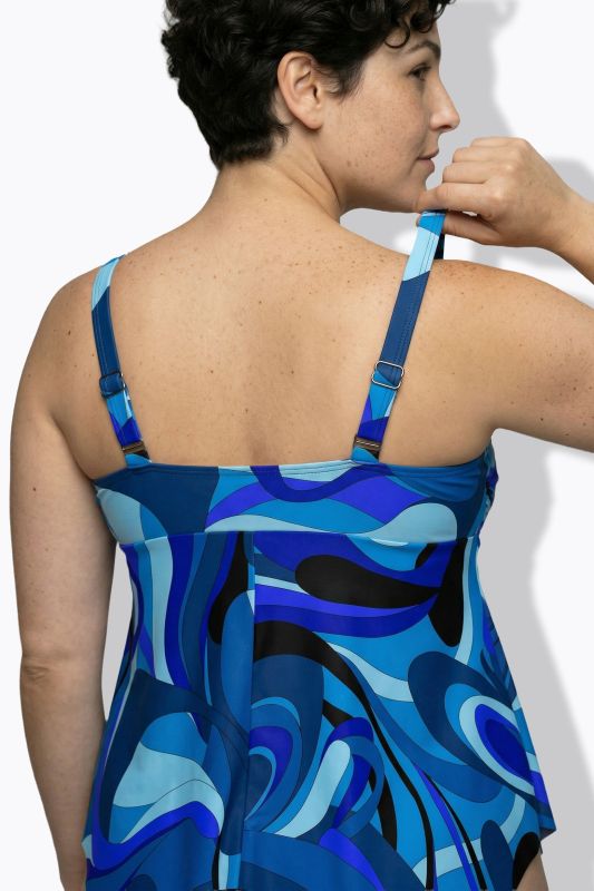 Wave Print Pointed Hem Tankini Set