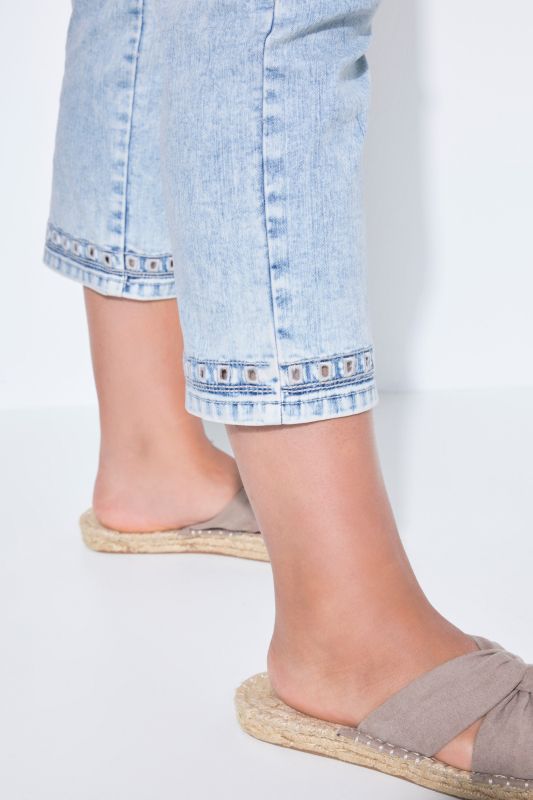 Openwork Trim Denim Capris