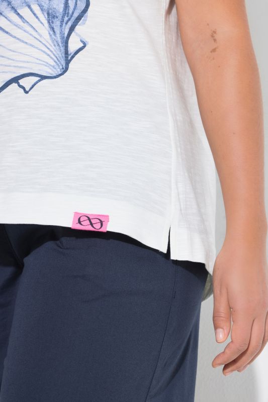 Ocean Graphic Tee