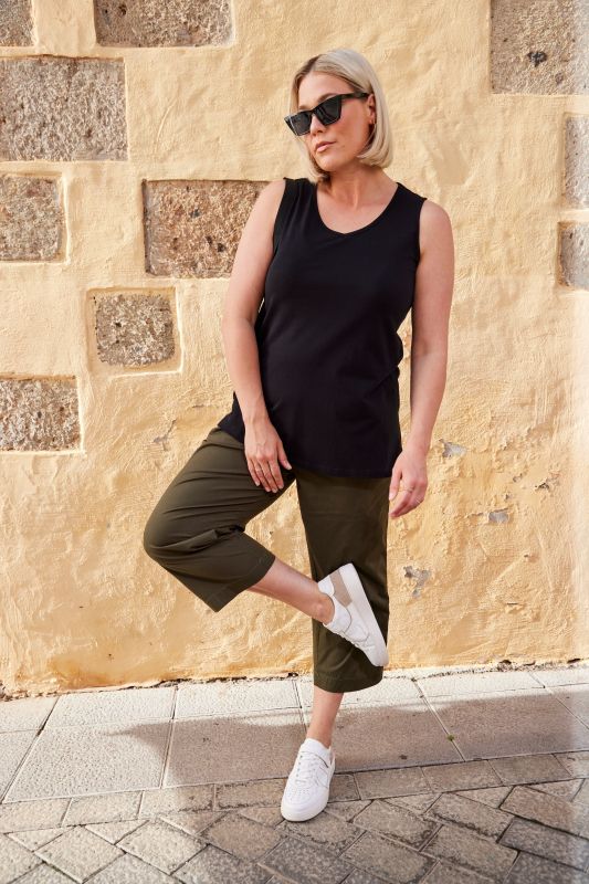 Cropped Ruby Fit Pants