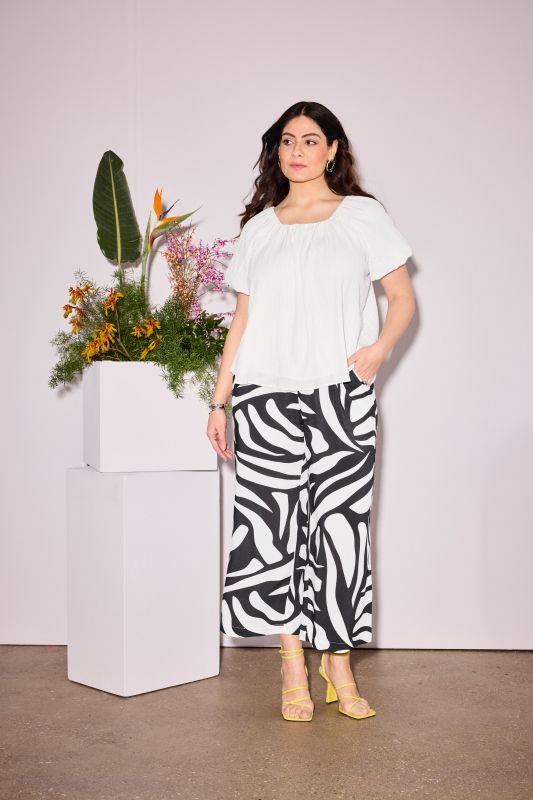 Monochromatic Print Elastic Waist Culottes