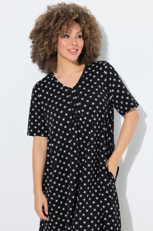 Star Print V-Neck Midi Dress