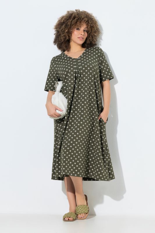Star Print V-Neck Midi Dress