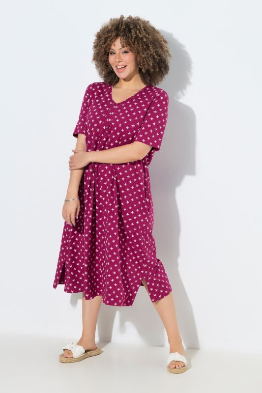 Star Print V-Neck Midi Dress