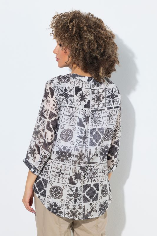 Tile Print 3/4 Sleeve Blouse
