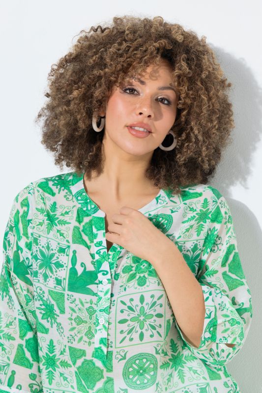 Tile Print 3/4 Sleeve Blouse