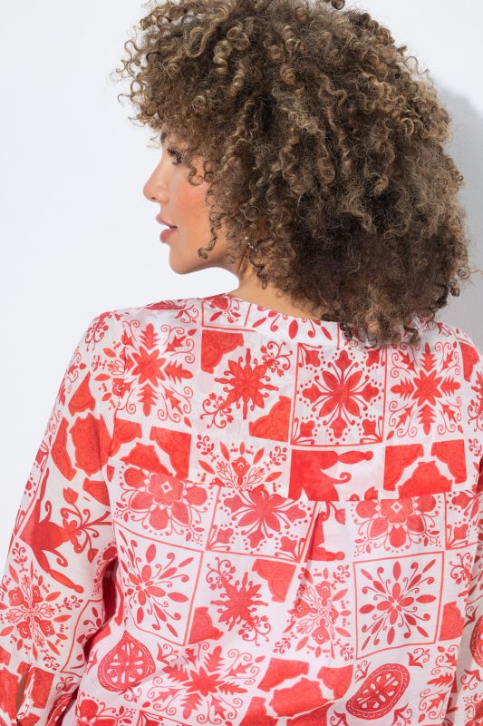 Tile Print 3/4 Sleeve Blouse