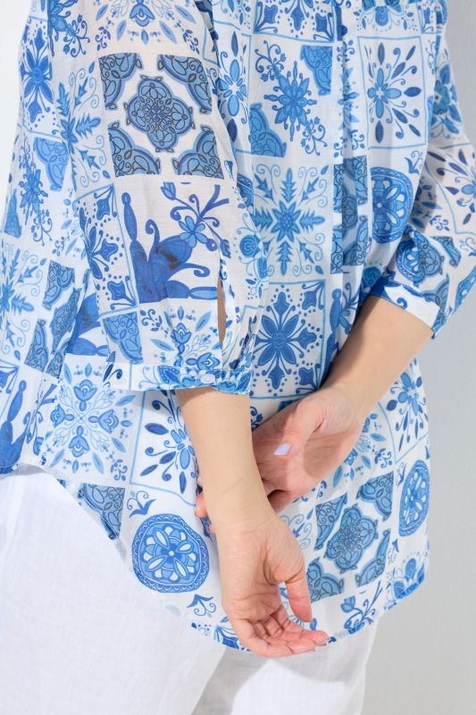 Tile Print 3/4 Sleeve Blouse