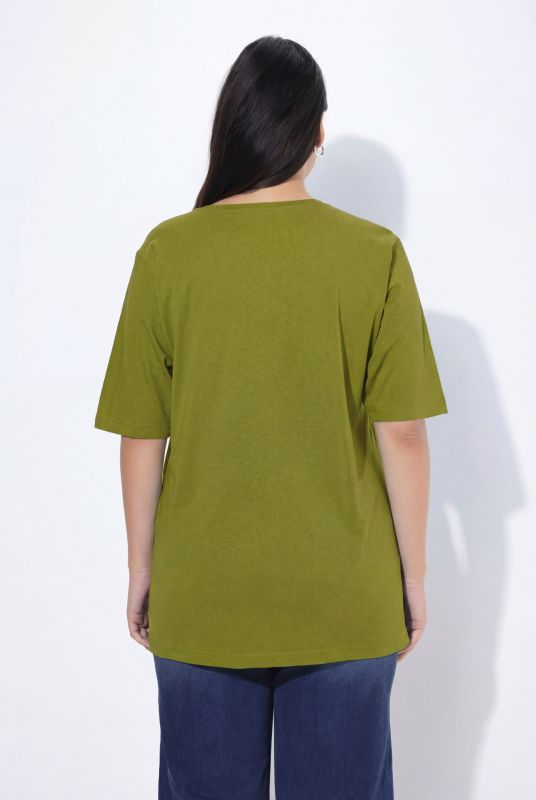 Basic Round Neck Short Sleeve Relaxed Fit  Tee