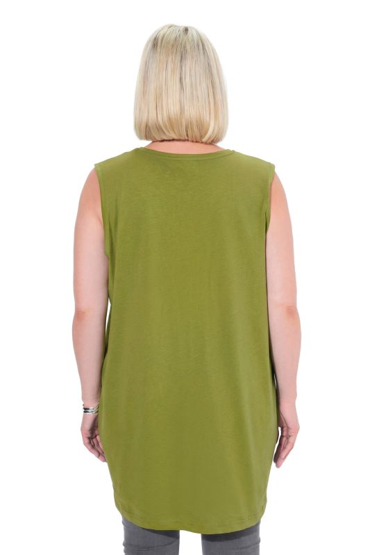 Basic V-Neck Knit Tank