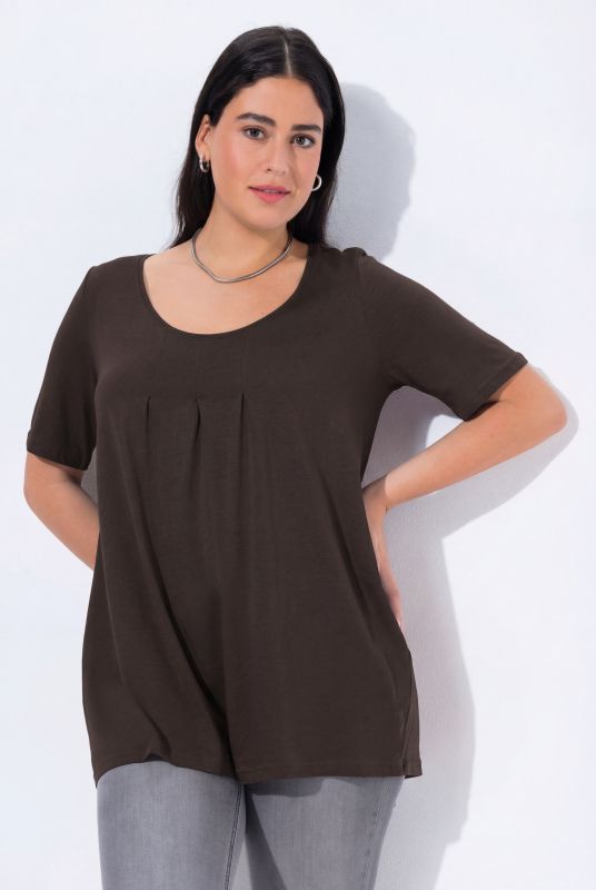 Essential Front Pleat Tee