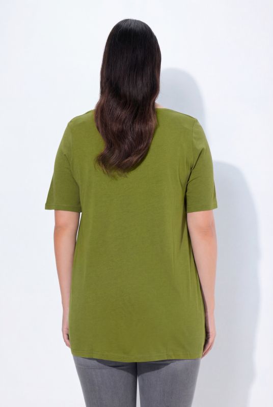 Essential Front Pleat Tee