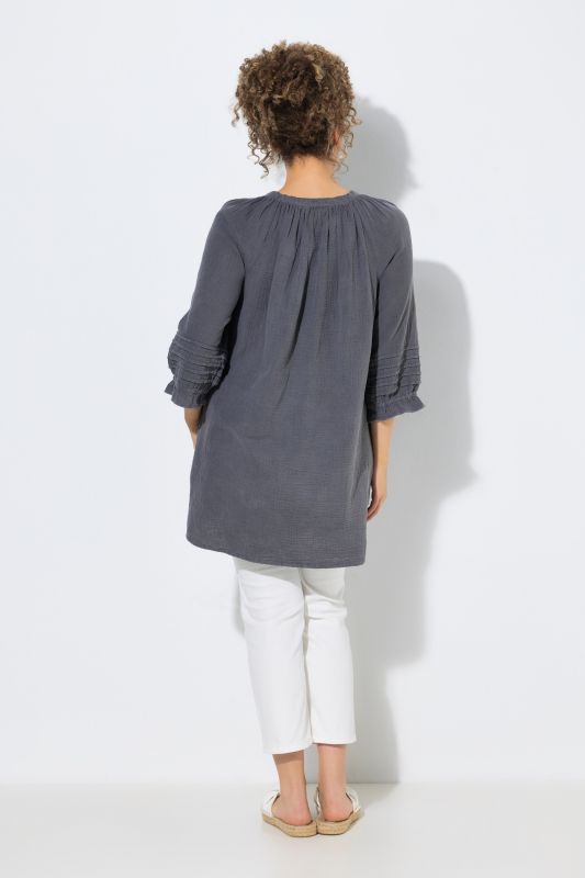 3/4 Sleeve V-Neck Muslin Tunic Blouse