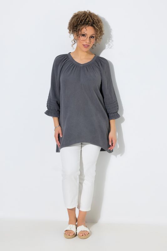3/4 Sleeve V-Neck Muslin Tunic Blouse
