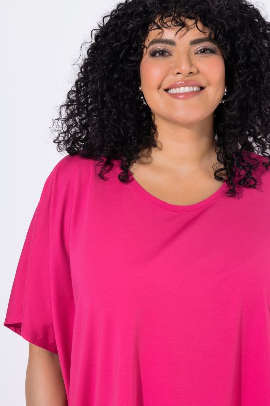Pointed Hem Oversized Tee