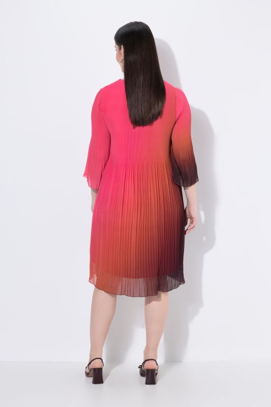 Allover Pleated Short Sleeve Gradient Dress
