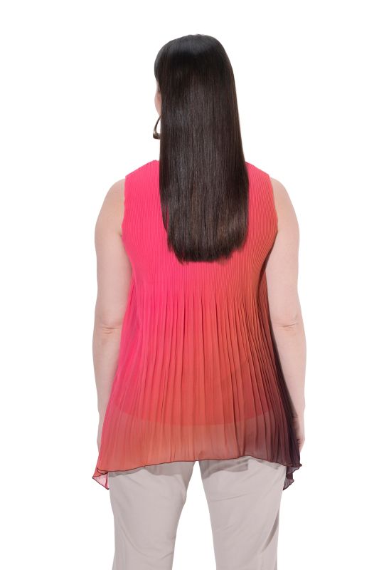 Allover Pleated Sleeveless Gradient Blouse