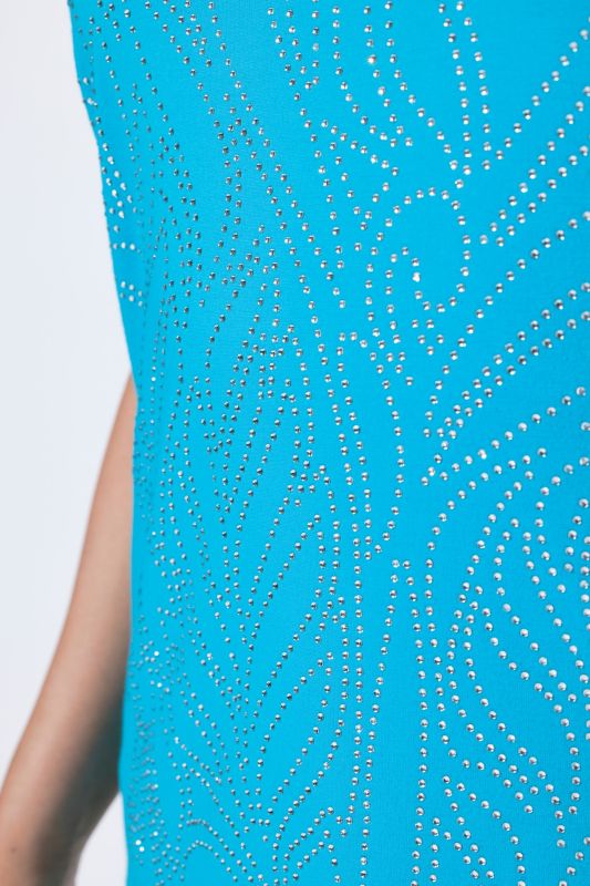 Rhinestone Leaf Short Sleeve Tee