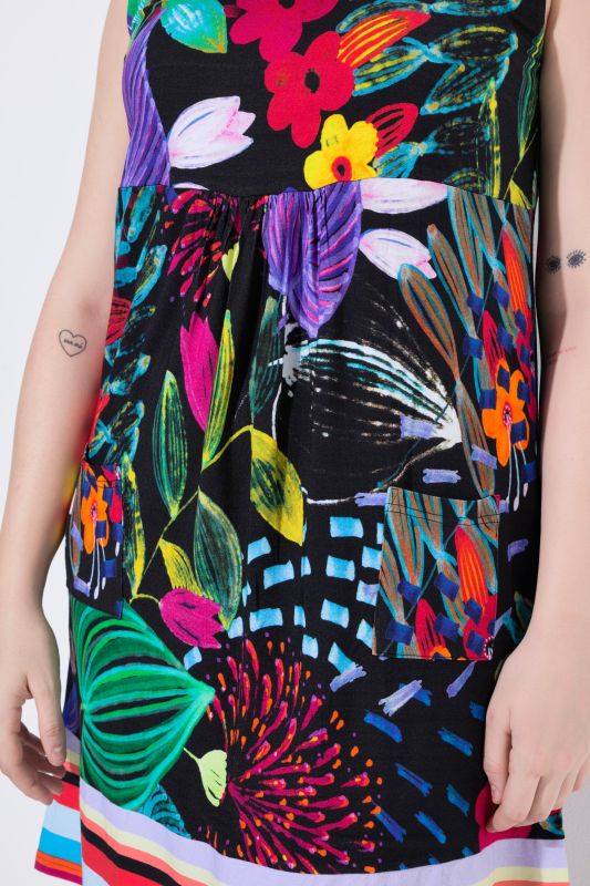 Striped Hem Sleeveless Jersey Dress