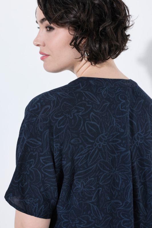 Tonal Floral Split Neck Blouse