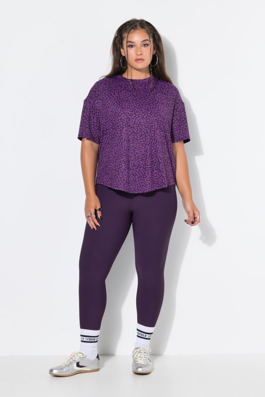 Get Strong Leopard Print Performance Tee