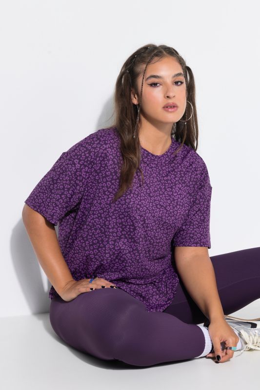 Get Strong Leopard Print Performance Tee