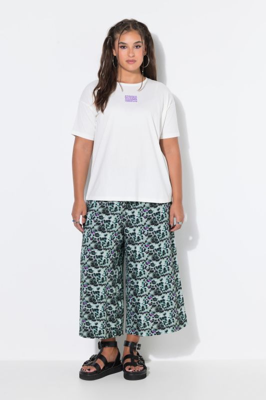 Embroidered Lettering Tee