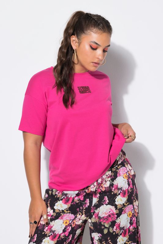 Embroidered Lettering Tee