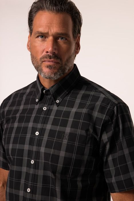Short Sleeved Plaid Shirt